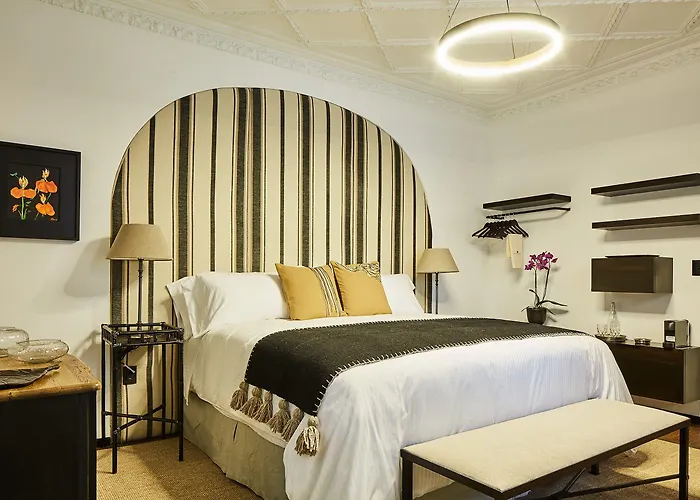 Orchid House 5*