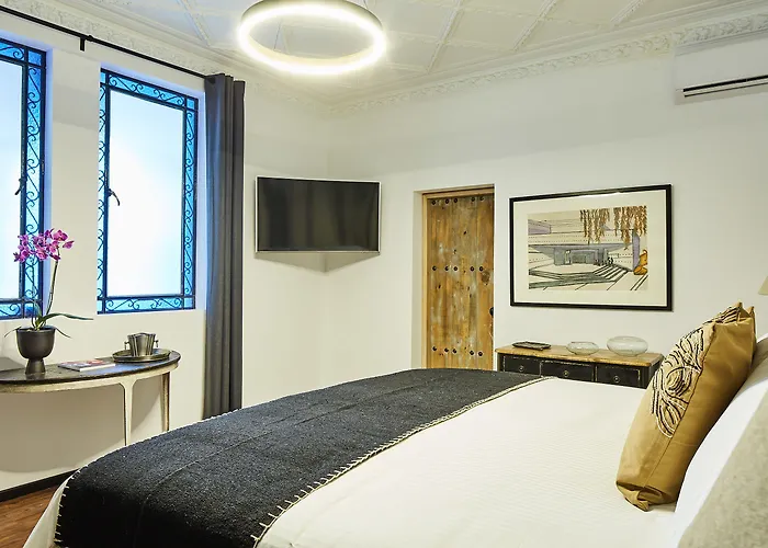 Hotel Orchid House 5*