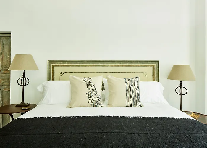 Hotel Orchid House