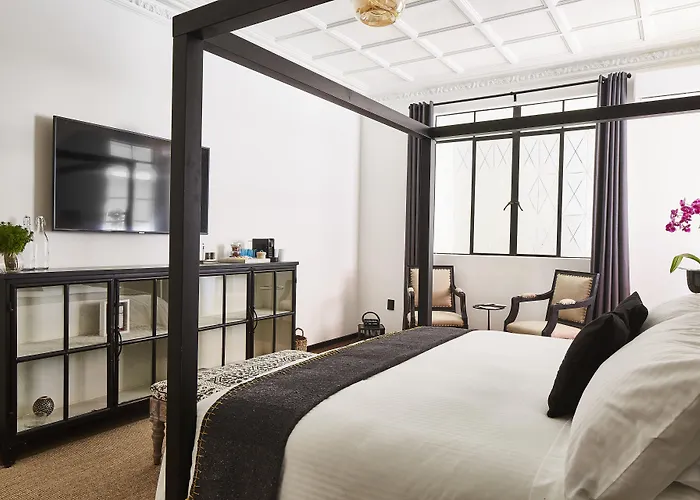 Hotel Orchid House