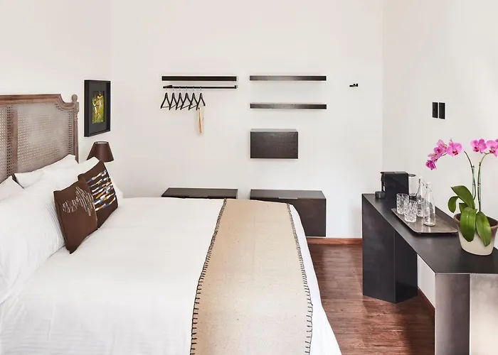 Orchid House Hotel 5*