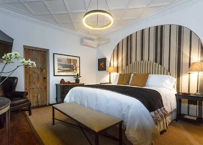 Hotel Orchid House